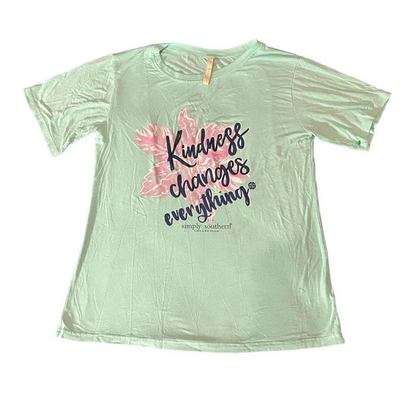 Simply Southern Size Medium‎ "Kindness Changes Everything" Short Sleeve Tee - Picture 1 of 3